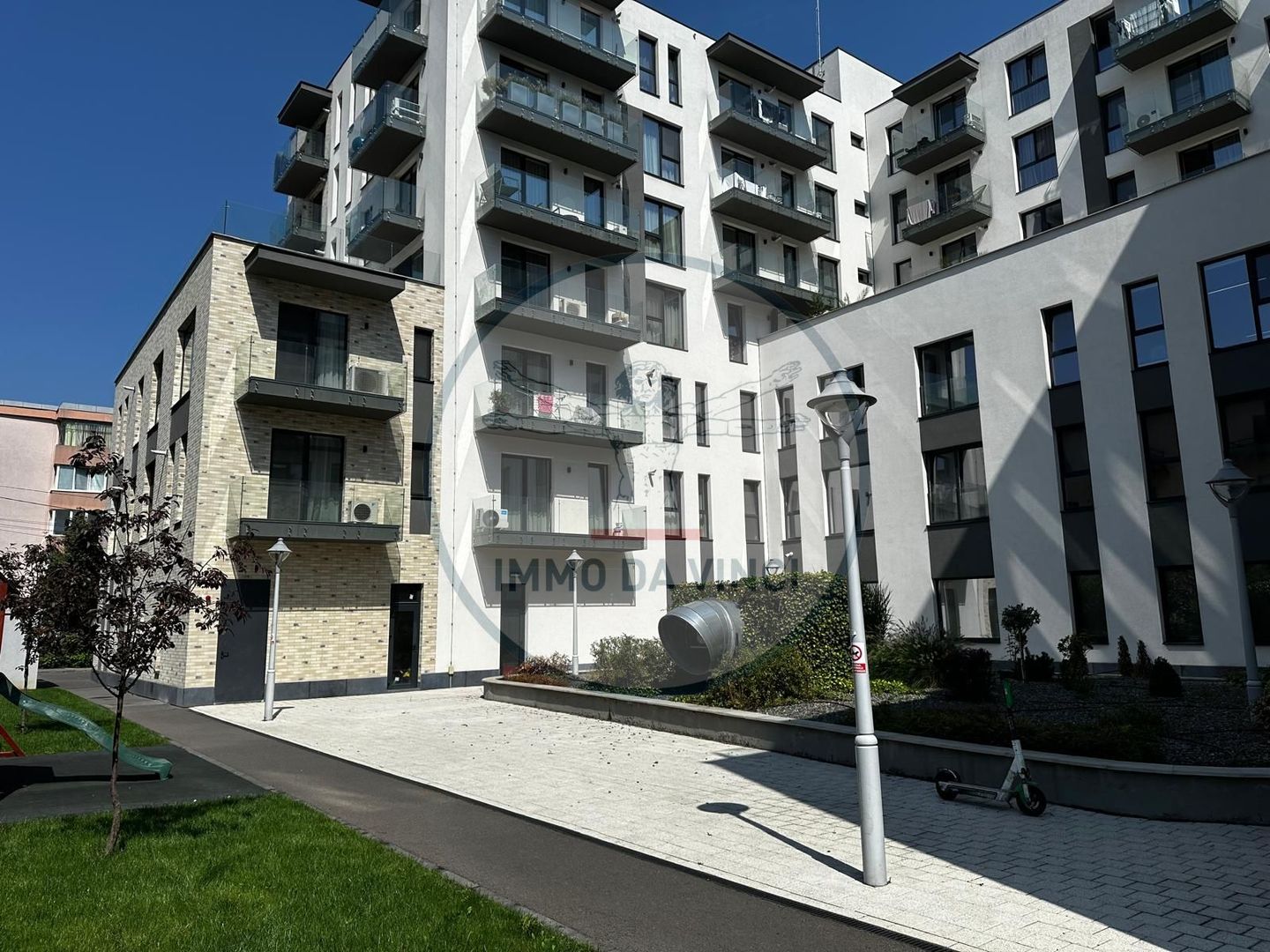 Spatii birouri 142mp si 194mp Marasti Iulius Mall finisaje la cerere - Poză 10