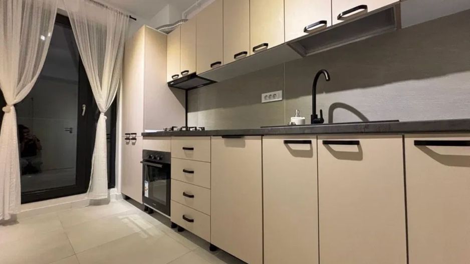 GARSONIERA SALAJ, LOC PARCARE, CENTRALA TERMICA,BUCATARIE INCHISA - Poză 6