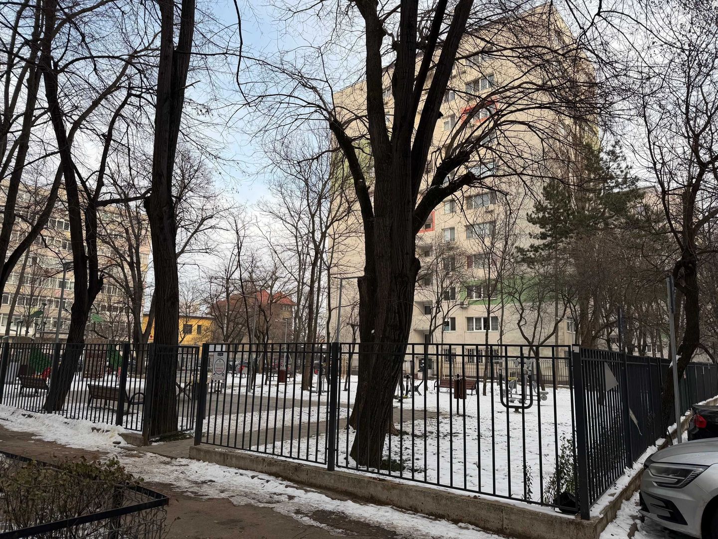 Apartament 2 camere, 1 Mai, bloc reabilitat, et 3, vedere S, Mihalache - Poză 5