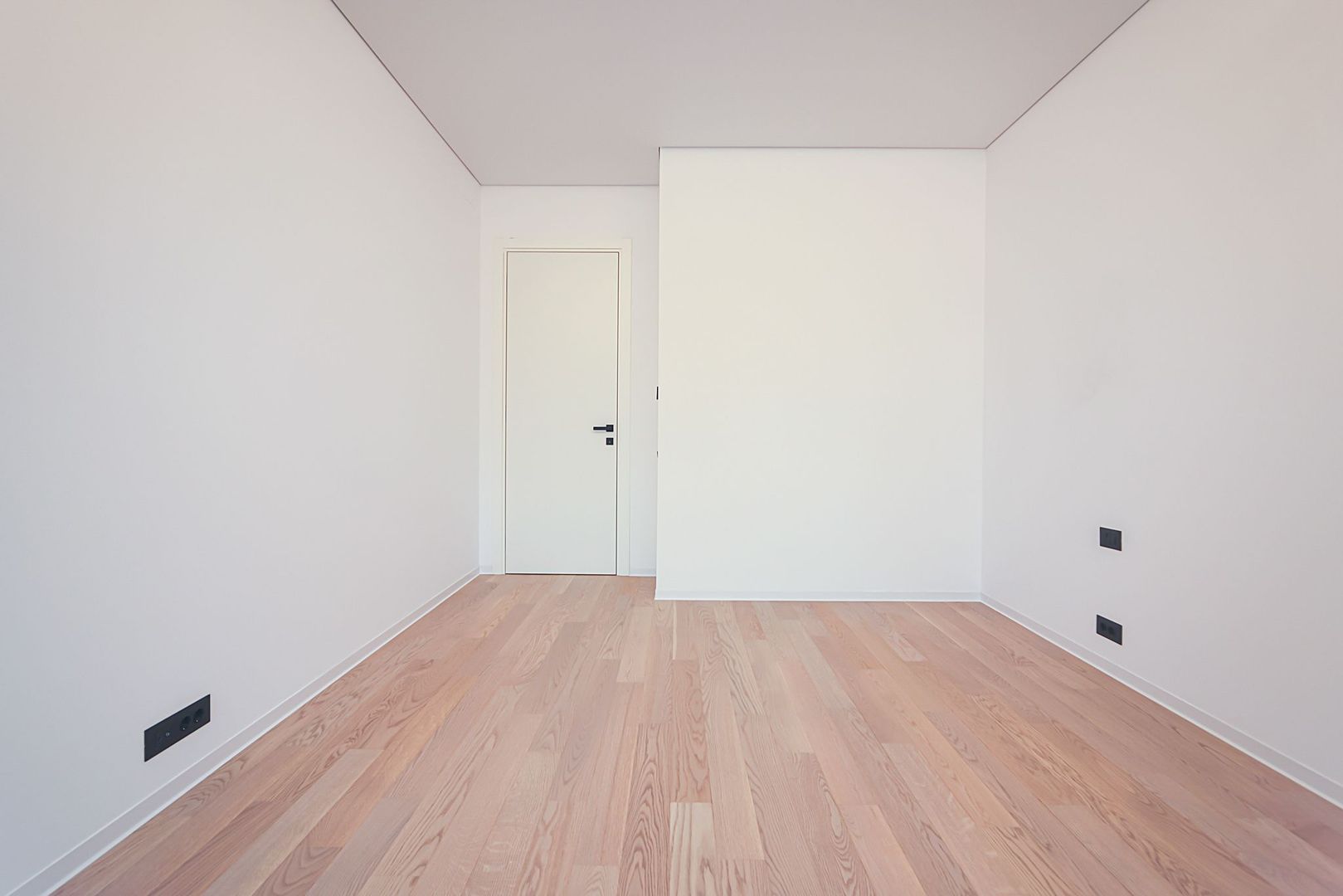 Apartament de Vânzare cu 2 Camere în Zona de Nord a Bucureștiului - Poză 8