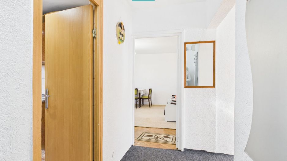 Apartament decomandat cu patru camere de inchiriat - Poză 14
