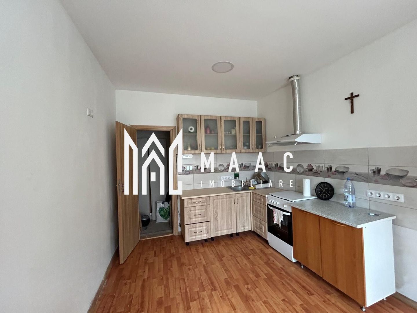 Casa 2 Camere I Decomandata I Gradina I Magazie I Lazaret - Poză 3