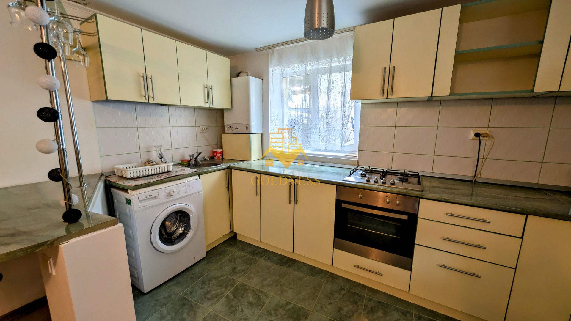 2 Camere, Buna Ziua, Lidl, Grand Hotel Italia, Lidl, 18 Gym, Mol, OMV - Poză 3