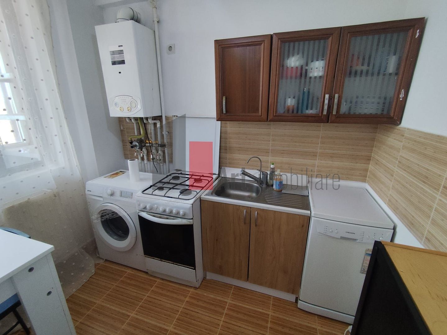 Apartament de vanzare 2 camere, et 3/3, Bucurestii Noi - Poză 4