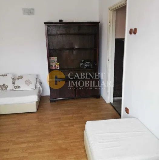 🏡 Apartament 2 camere etaj 3, complet utilat - Poză 3