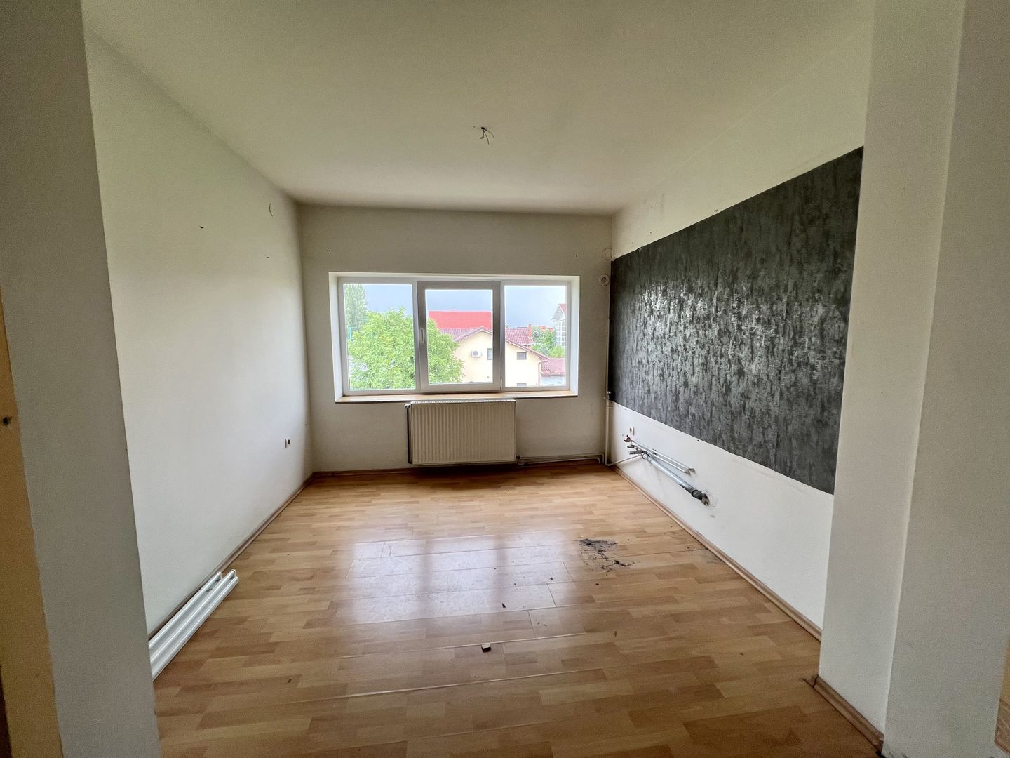 SPATIU CU MULTIPLE DESTINATII - Poză 5