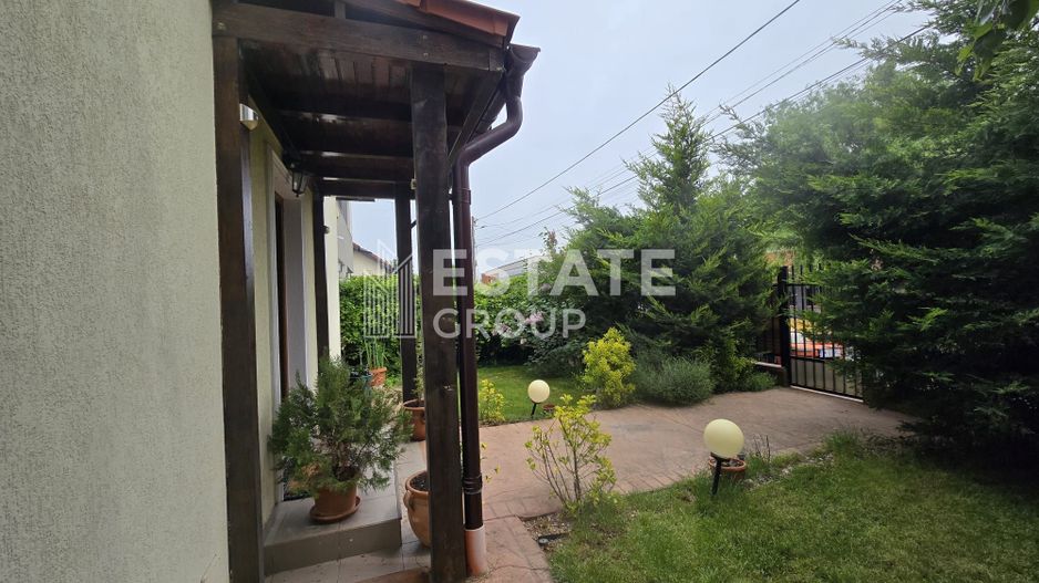 Casă individuală cu 4 camere in Dumbrăvița - Poză 18