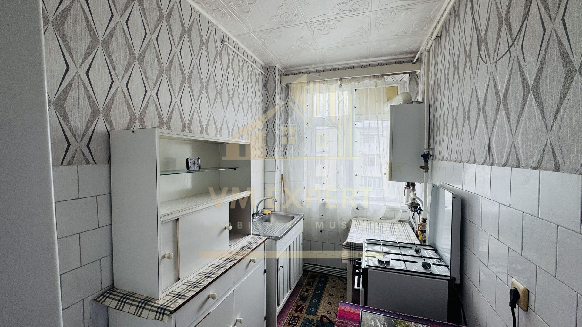 APARTAMENT 2 CAMERE ETAJ 4 CAMPULUNG VIȘOI - Poză 8