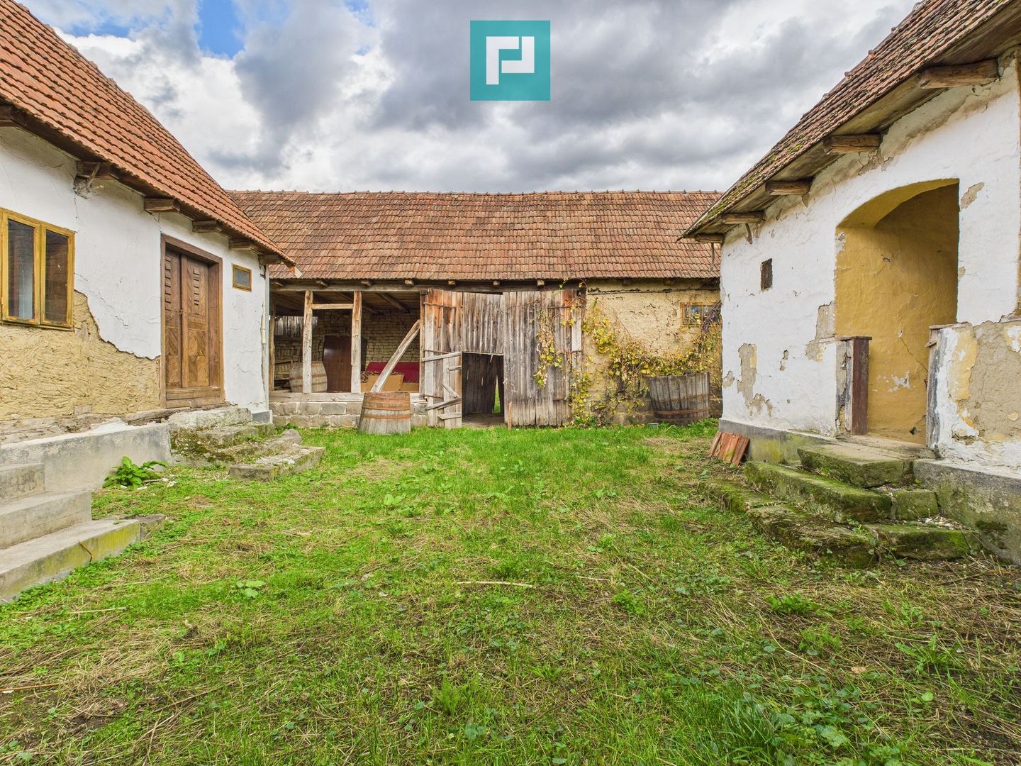 Casă cu 4 camere în Buhani, Dezna - Poză 24