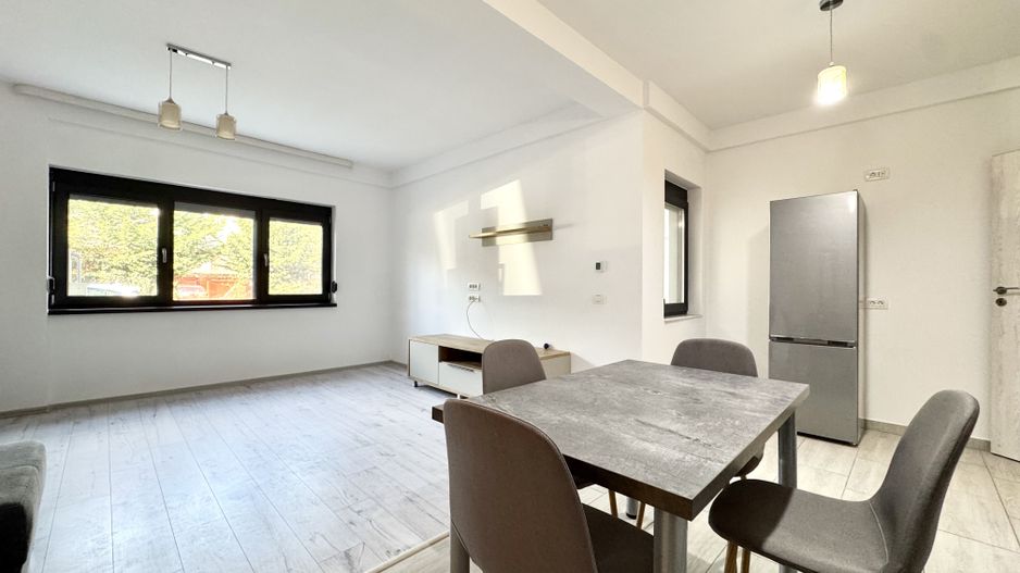 Confort și liniște: 3 camere cu curte – Lipovei - Poză 10