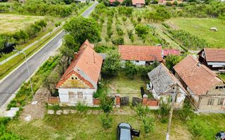 Casa Babsa, comuna Balint 2084mp teren - Poză 1