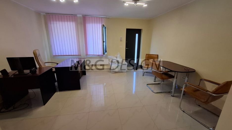 SAD cu locuri de parcare in fata casei - Poză 3