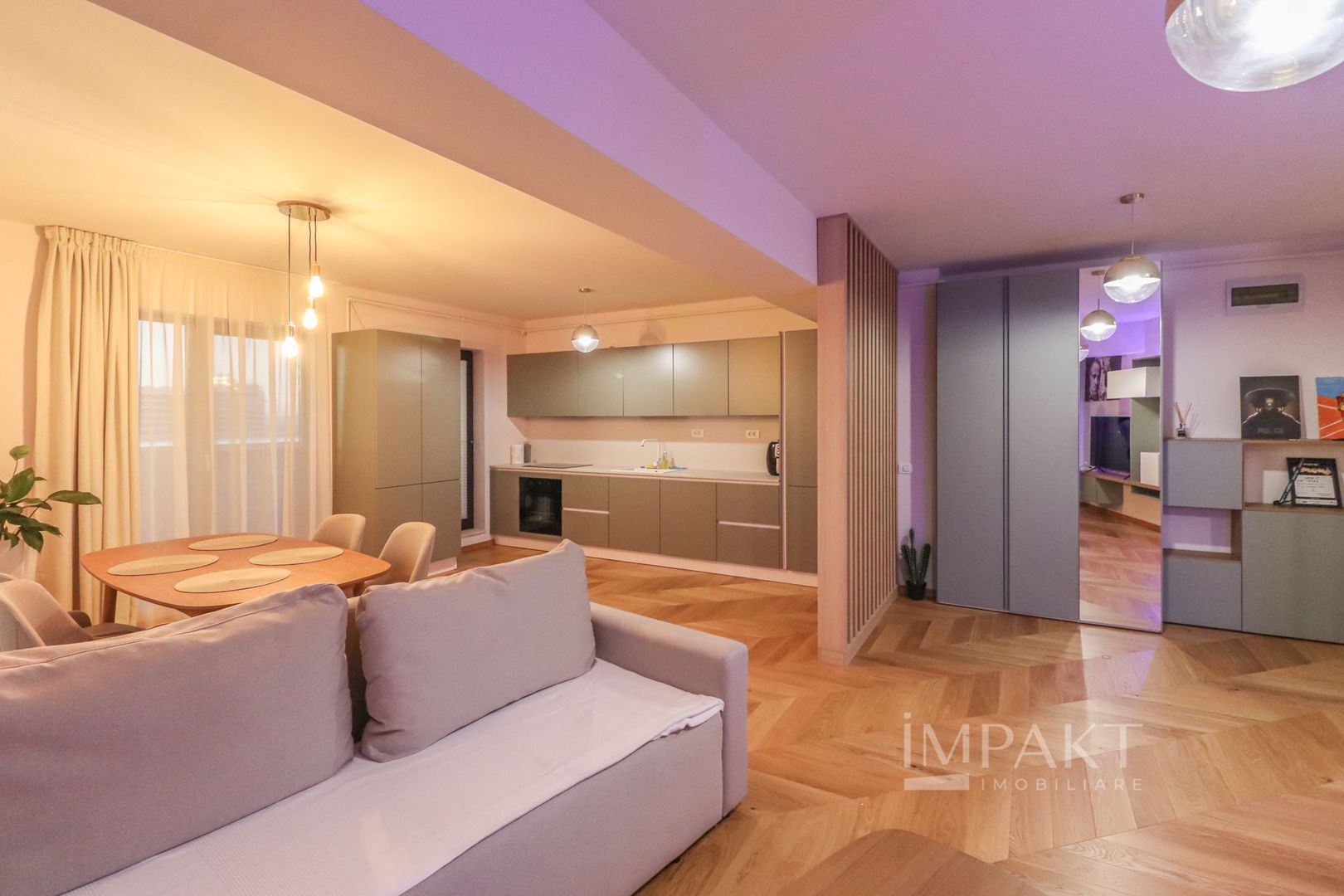 Apartament cu 2 camere ultrafinisat, cu un view deosebit, situat in ansamblul Wings! - Poză 4