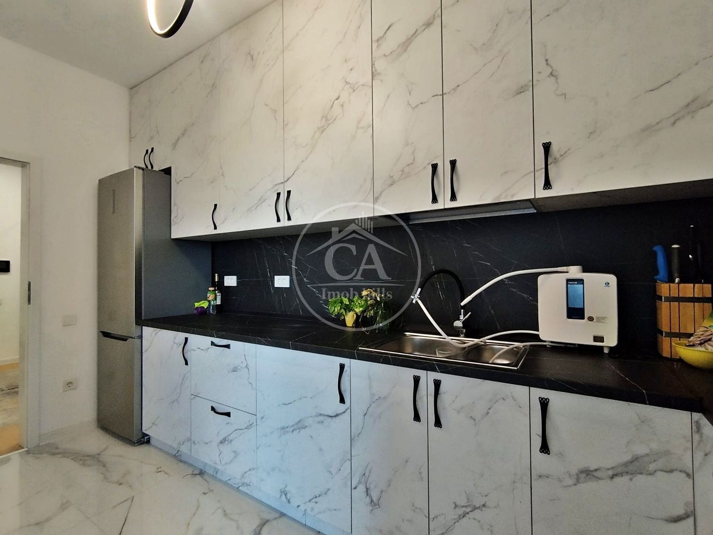 Apartament cu 2 camere de inchiriat in Victoria Residence, Oradea - Poză 7