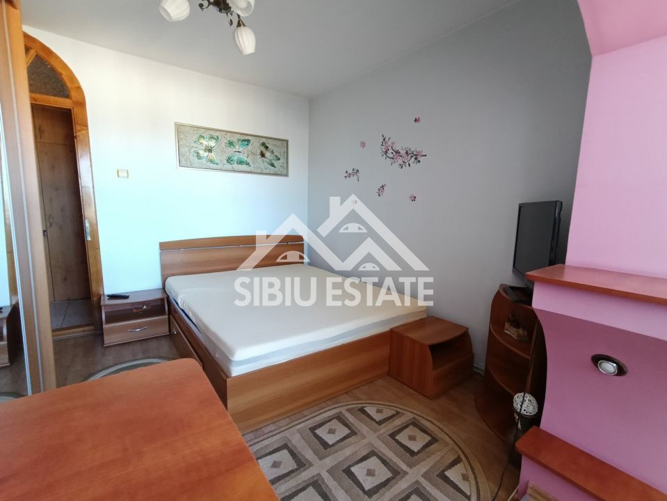 Apartament de vanzare cu 3 camere, decomandat - Valea Aurie - Poză 15