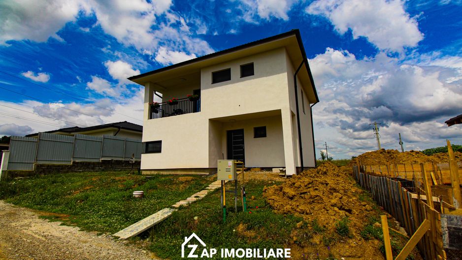 Corunca - Casă Individuală P+1 - 5 Camere (4 Dormitoare) - Teren 490 mp - Semifi - Poză 15