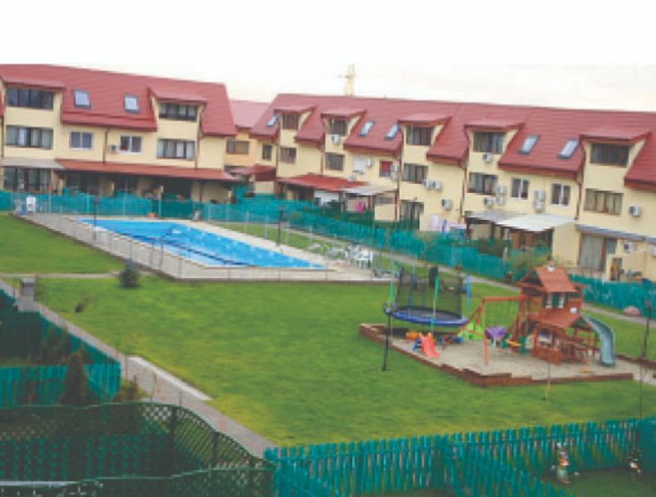 VILA  Voluntari Domus Stil  renovata Iunie 2026, doua locuri parcare - Poză 1
