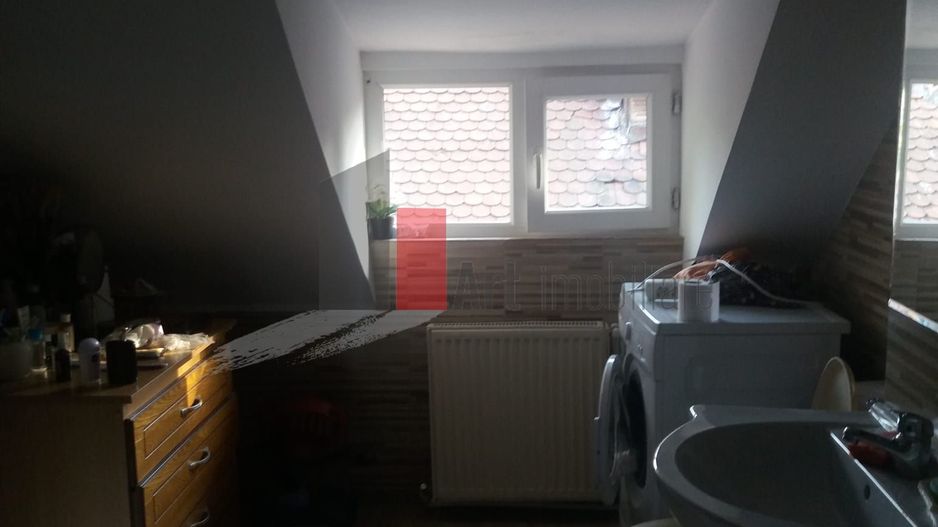 2 camere decomandat in vila Domenii - Poză 10