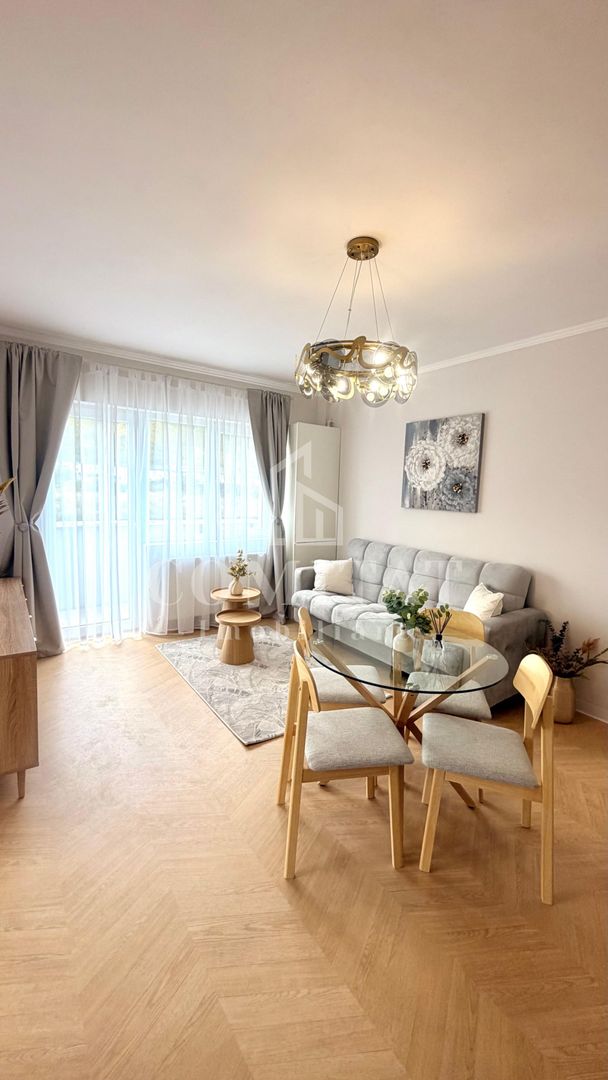 Apartament ultrafinisat | 3 camere | Cartier Terra-Floresti - Poză 1