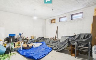 Casă  spațioasă cu 5 camere, Aradului - Poză 17