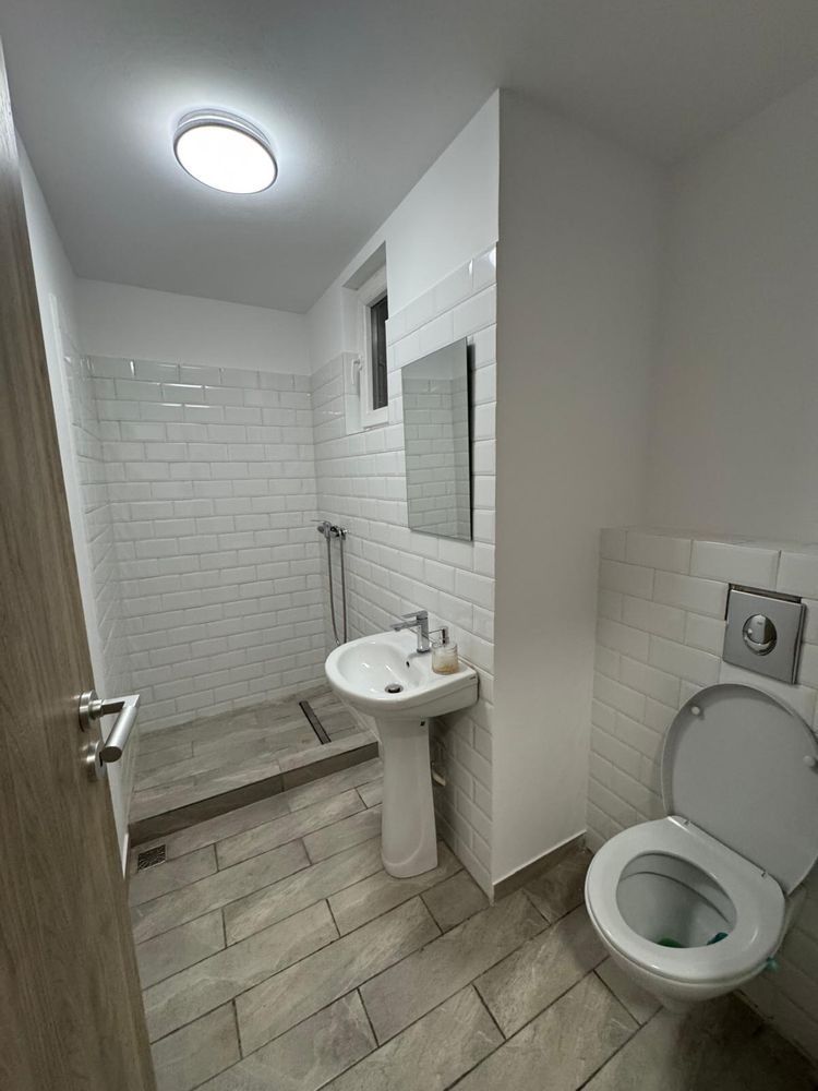 Garsonieră modernă, ultracentrală–ideală pentru locuit, birou sau regim hotelier - Poză 3