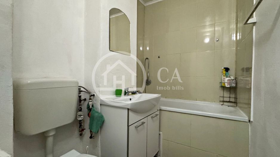 Apartament de vânzare cu 1 camera zona Rogerius, Oradea - Poză 7