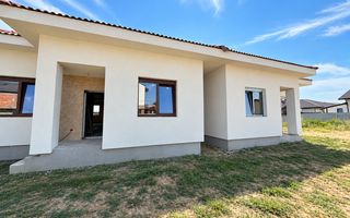 Giroc | Duplex pe parter | 3 dormitoare | Despartin prin dressing - Poză 3