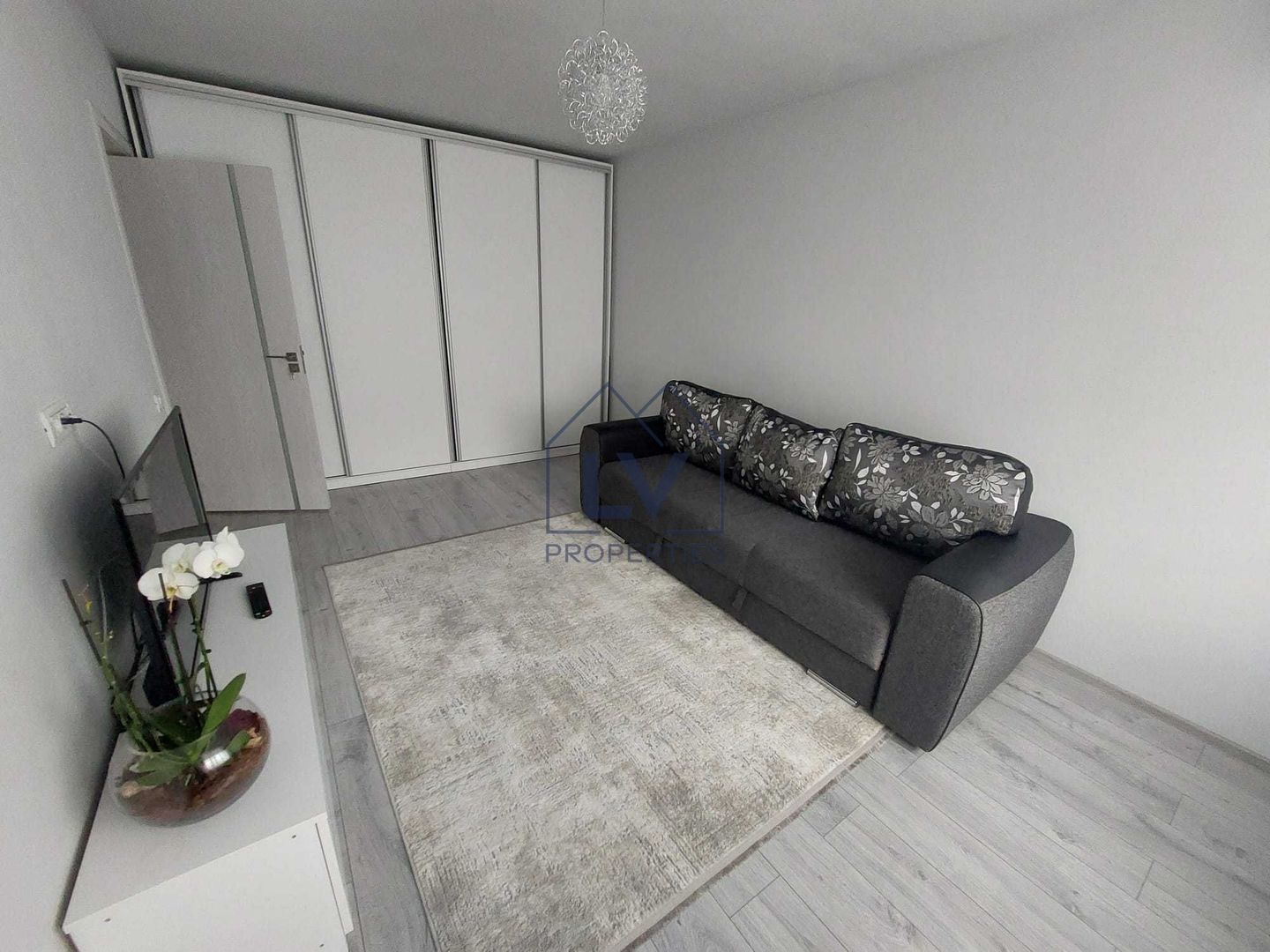 VANZARE APARTAMENT 2 CAMERE | ZONA OBOR - Poză 1