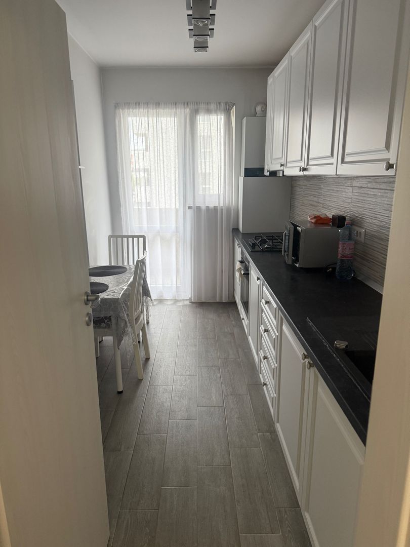 Inchiriere Apartament 2 camere- Zona MetrouBerceni - Poză 5
