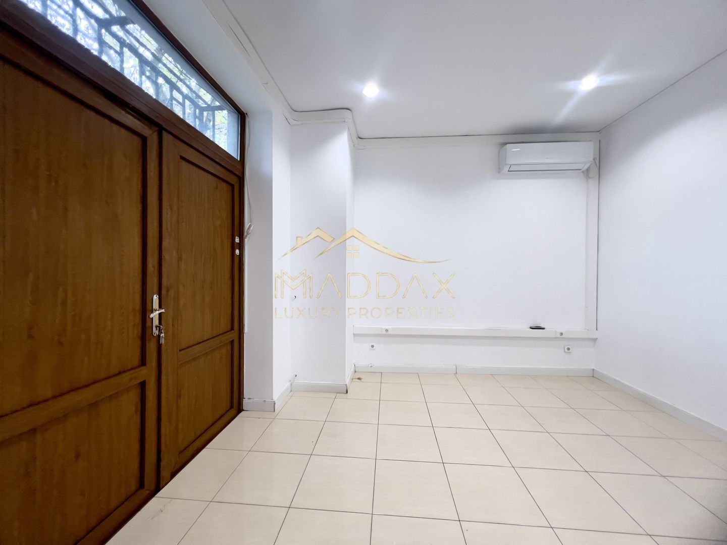 Spatiu Comercial Stradal**240mp**2 locuri parcare//Bdul Ion MIhalache - Poză 15