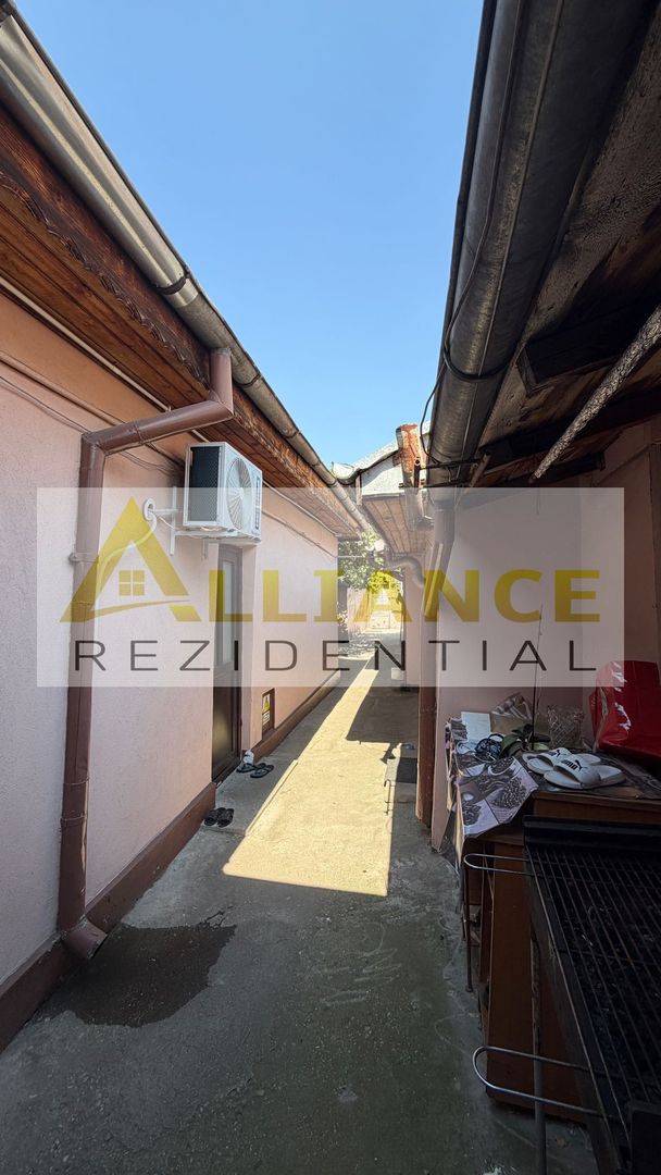 10 Minute Metrou Eroii Revolutiei-Casa-5 Camere-Necesita Renovare - Poză 9