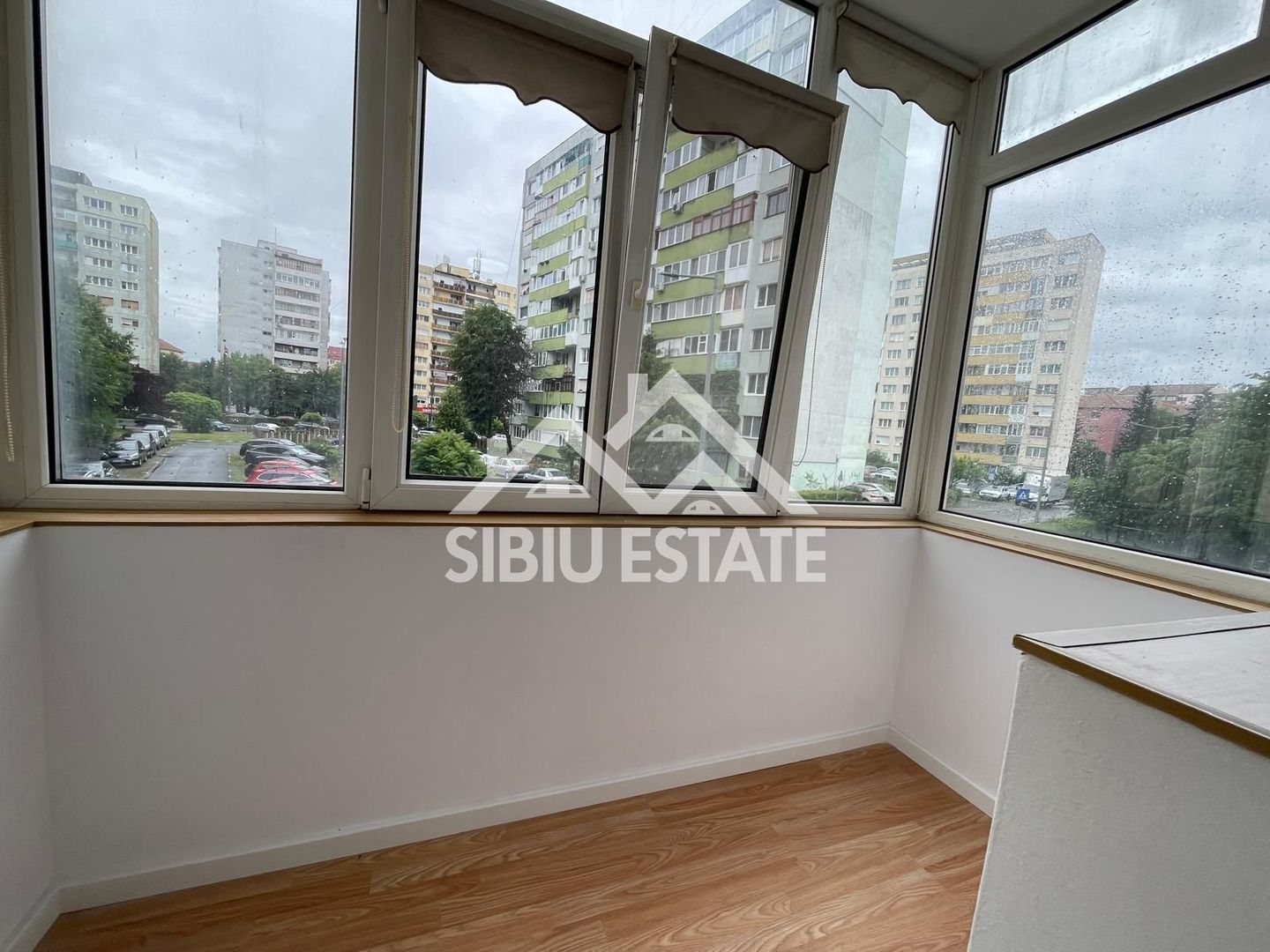 Apartament cochet cu 3 camere + pivniță, etaj 1, zona Mihai Viteazul - Poză 12