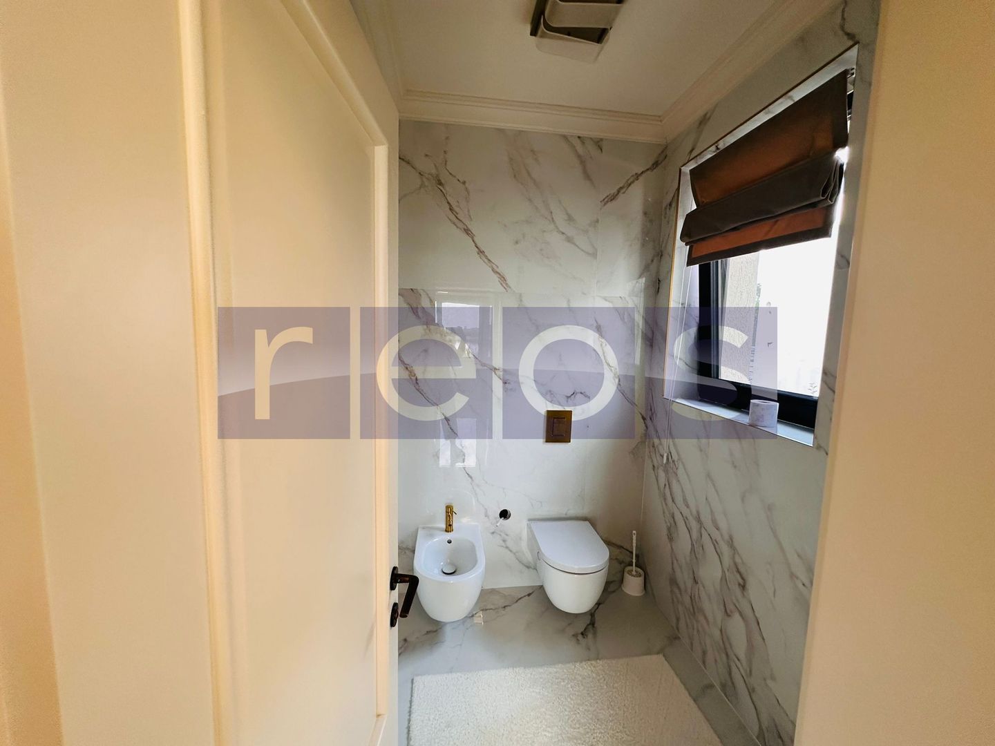 VILA DE LUX | BUFTEA LAC | 8 CAMERE - Poză 15