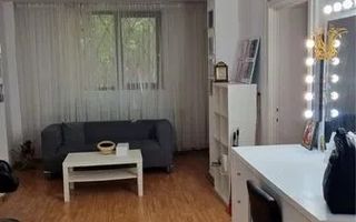 Primaverii, bloc cu regim mic de inaltime, locuit sau investitie - Poză 1