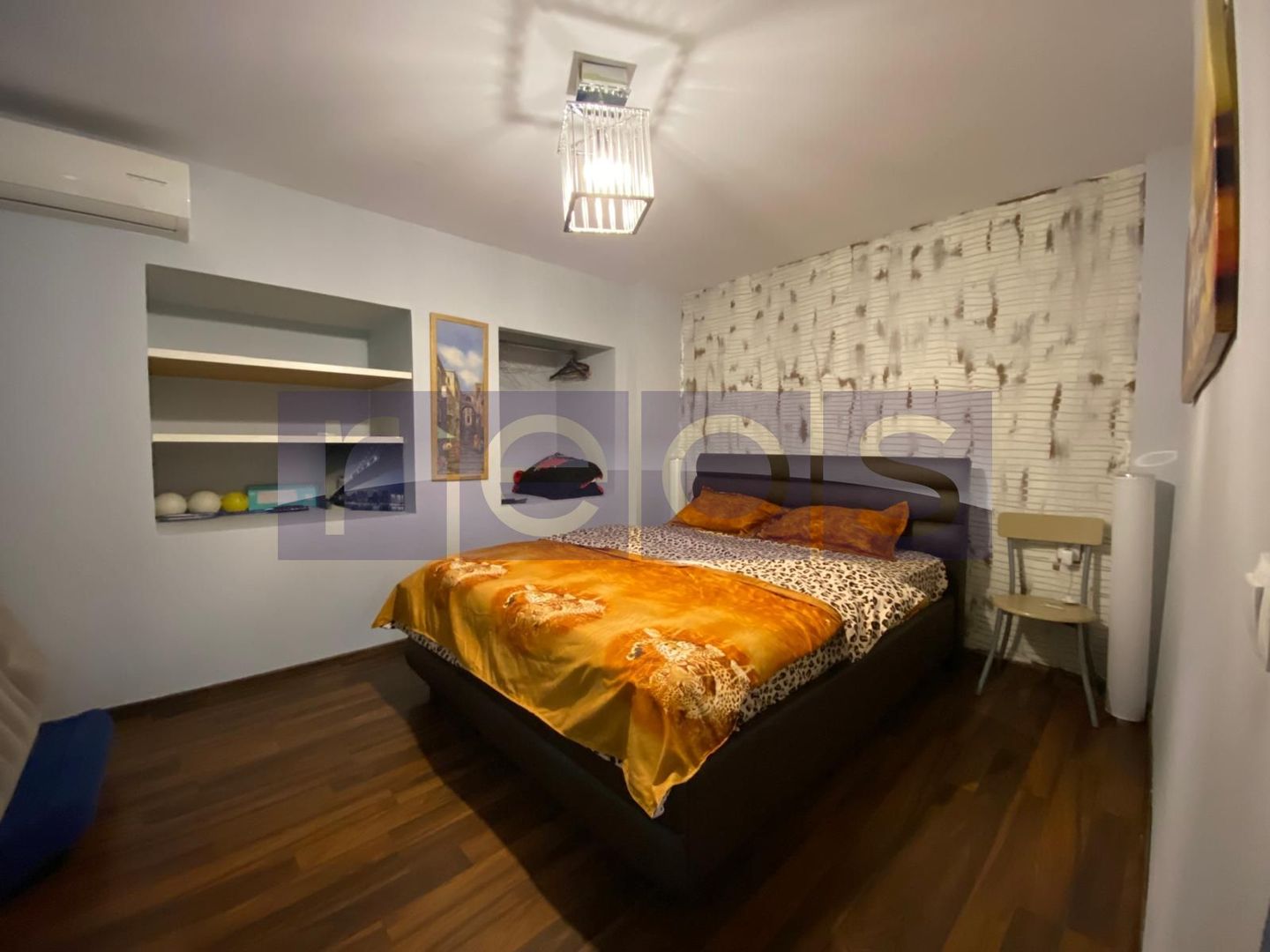 DE VANZARE CASĂ INDIVIDUALĂ | 4 CAMERE | ZONA DACIA + PARCARE - Poză 3