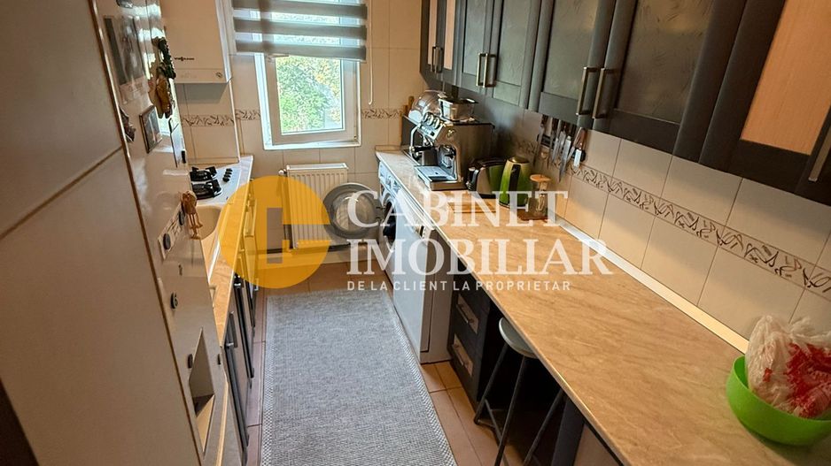 Apartament 3 Camere - Etaj 2 - Fara Risc - Zona Podu Ros B. Primaverii - Poză 5