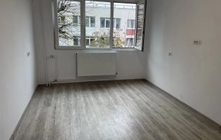 Oportunitate | Apartament 3 camere Emil Racoviță | Decomandat
