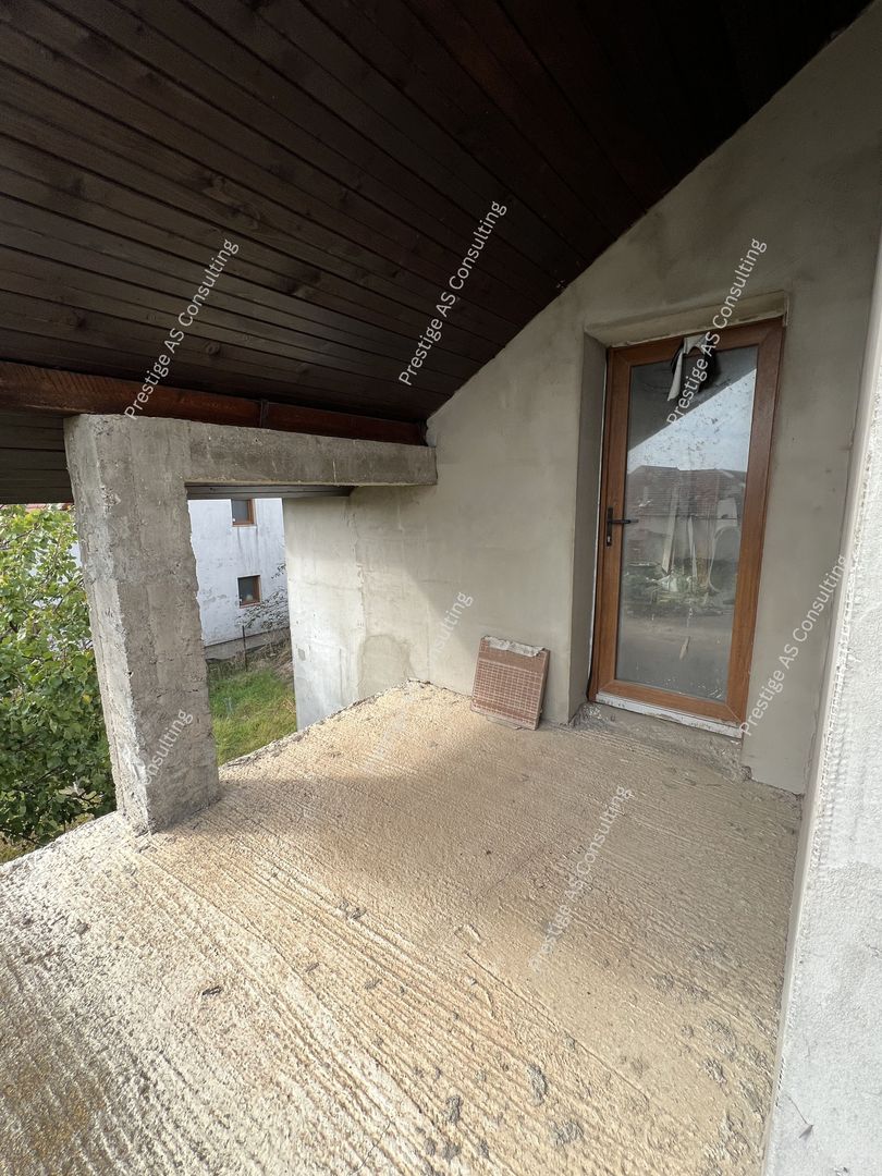 Vila Individuala | 6 Camere | 700mp Teren Giarmata - Poză 3
