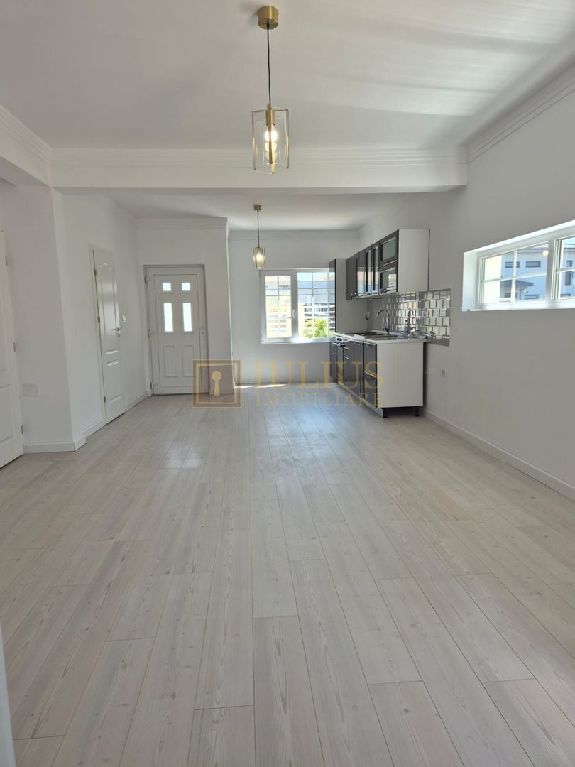 1/2 duplex, 4 camere – Moșnița Nouă, Cartier Europa - Poză 5
