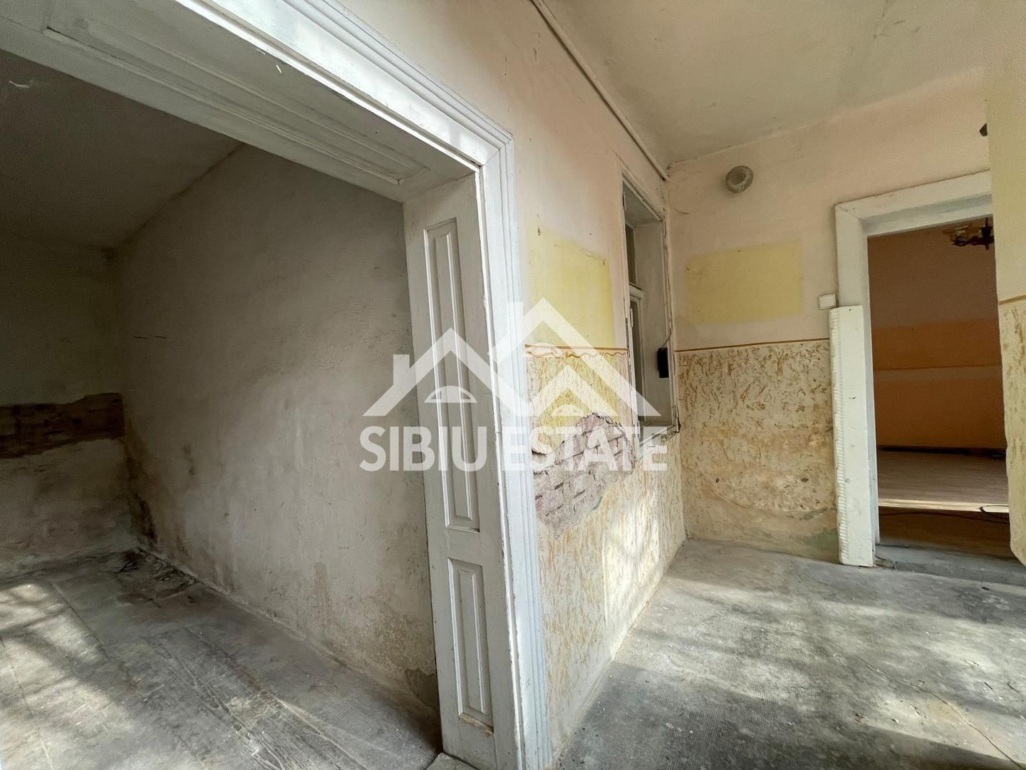 Oportunitate de investiție – Casă cu potențial, în zona Trei Stejari - Poză 8