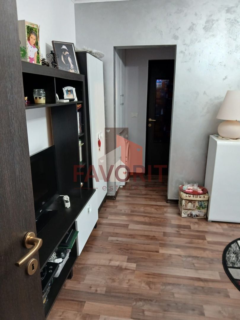 2 camere, semidecomandat | etaj 5 | centrala proprie | 2 balcoane | zona buna - Poză 2