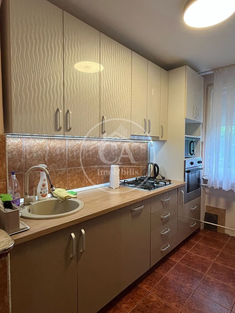 Apartament de închiriat cu 2 camere în zona Rogerius, Oradea - Poză 5