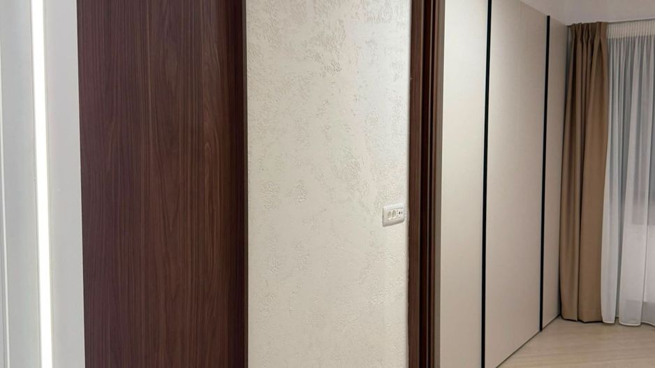 Chirie I Apartament cu 3 camere | Cortina | 79 mp utili | Parcare - Poză 11