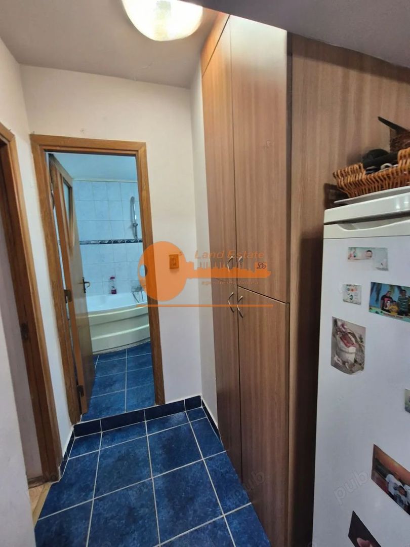 Apartament cu 3 camere la 6 minute distanta de Metrou Apărătorii Patriei - Poză 7