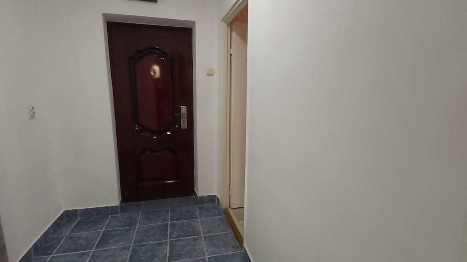 Apartament de vanzare, 2 camere, balcon inchis, 45 mp utili, Sebes - Poză 8