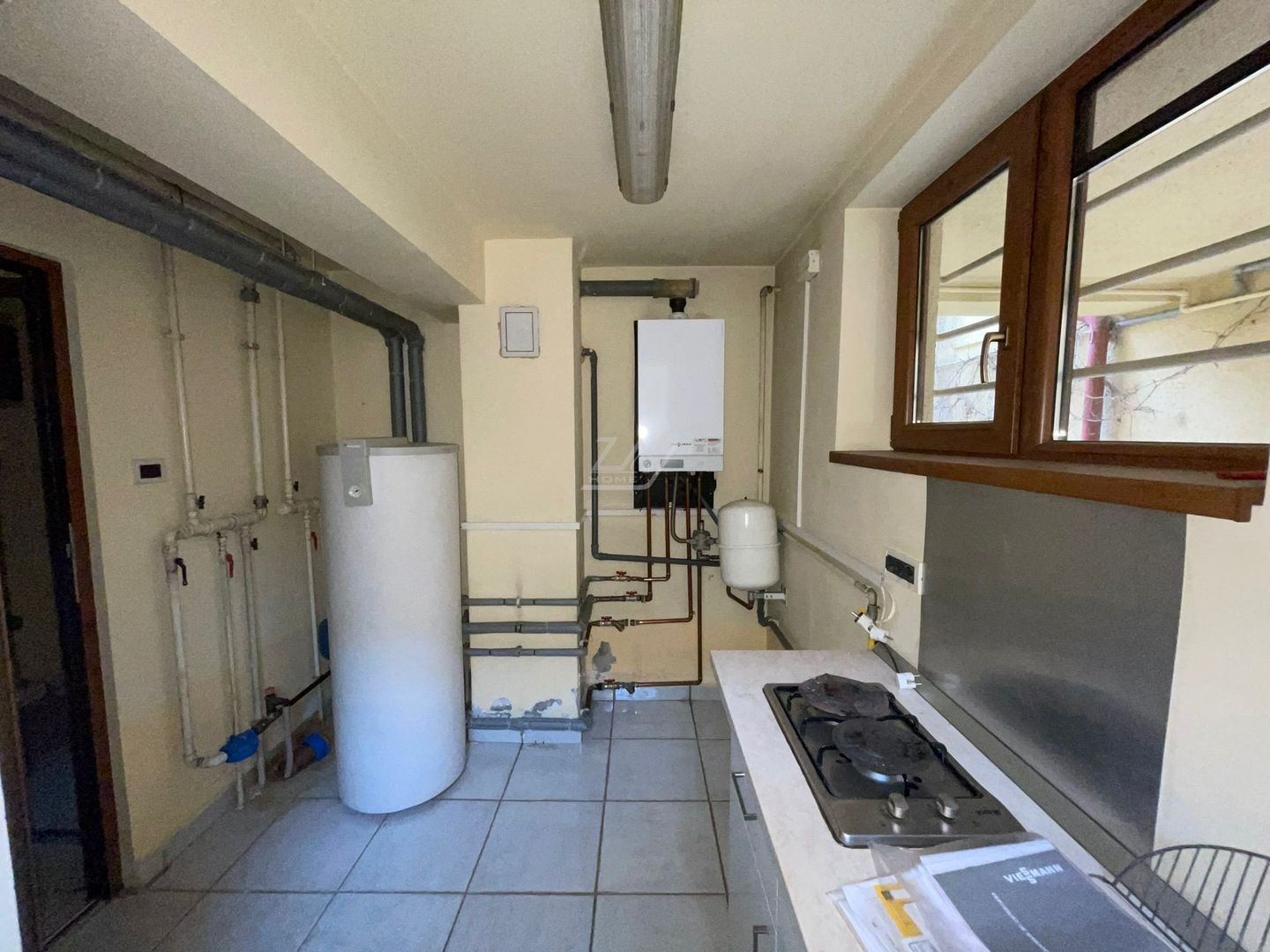 Casa individuala deosebita in zona Girocului - pozitie excelenta. Garaj dublu. - Poză 23