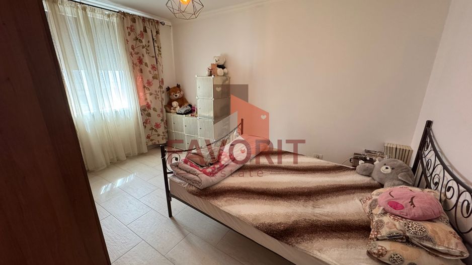 Mobilat si utilat. Zona Decathlon . Loc de parcare - Poză 4