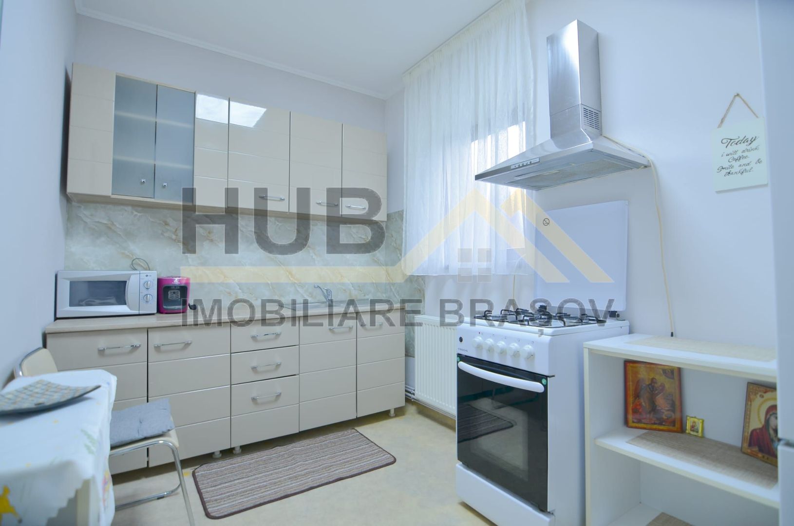 Se Inchiriaza Apartament 2 la Casa | Curte | Noua | .......mp Utili - Poză 6