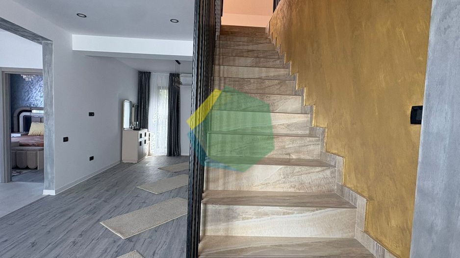 APARTAMENT 3 CAM/OTOPENI P+M - Poză 2