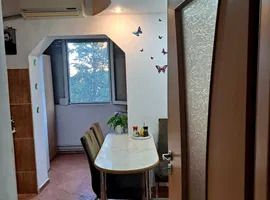 Apartament 3 camere Lipovei etaj 2 cu centrala - Poză 2
